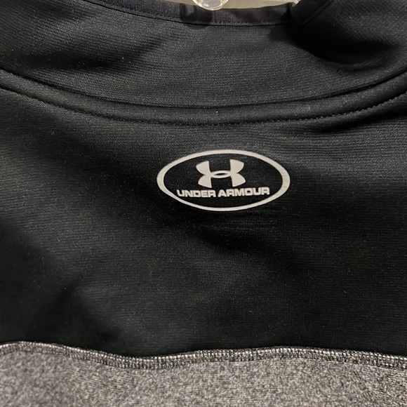 Men’s XL Under Armour Cold gear half zip - Picture 5 of 6